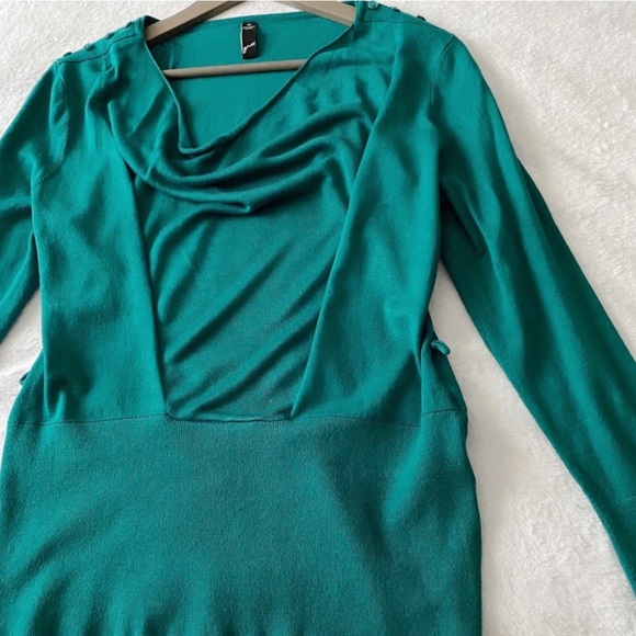 Green Draped Neck Sweater - Picture 1 of 8